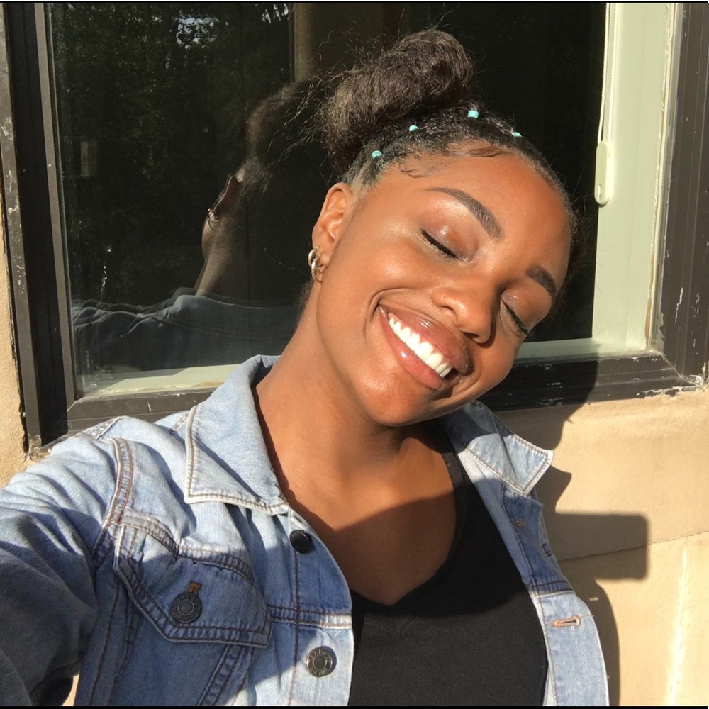 Meet your Posher, Troi